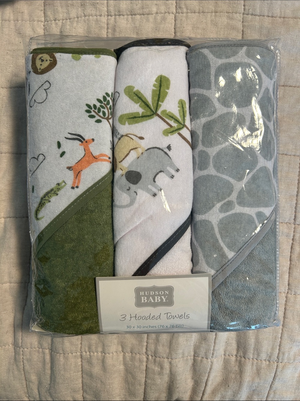 Still in Packaging - Hudson Baby Hooded Towels 3 Pack - Unisex Animal Prints